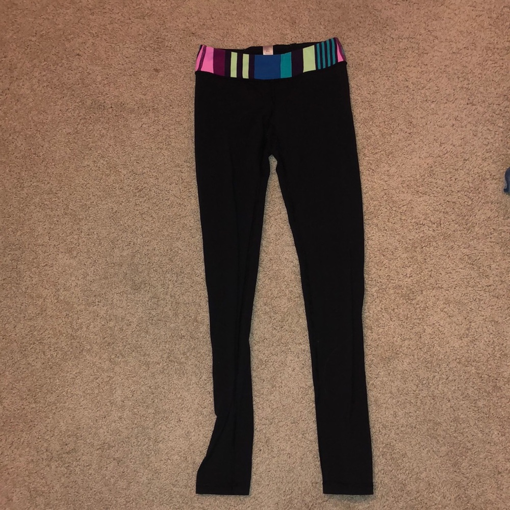 Black leggings